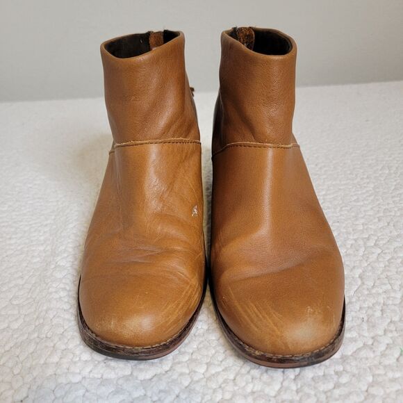 Tom's Women's Size 8.5 Carpe Diem Ankle Boots Booties Back Zipper Tassel Caramel - Picture 3 of 14